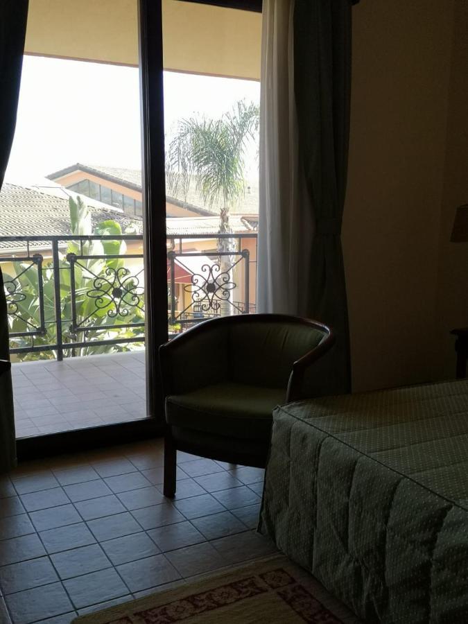 Hotel Villa Peretti Gela Exterior foto